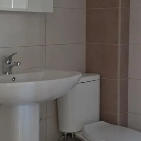 Lenas Apartment