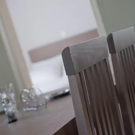 Apartment Lenas *